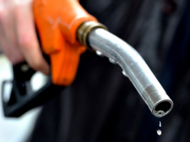 Vești proaste pentru șoferi. Carburanții s-au scumpit din nou